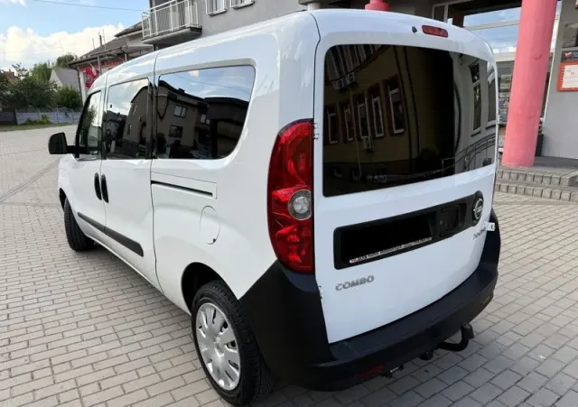 OPEL Combo 2.0 CDTI L2H1 Selection