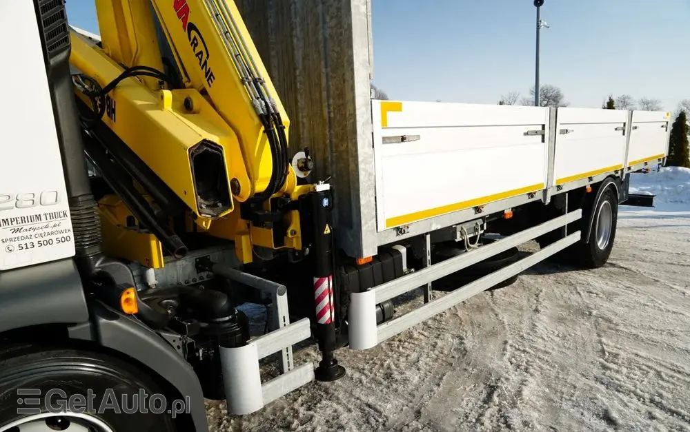 VOLVO FL 280 / 4X2 / SKRZYNIOWY 7,3 M / HDS  HYVA / PILOT / WIDŁY DO PALET  / ROTATOR / EURO 6 