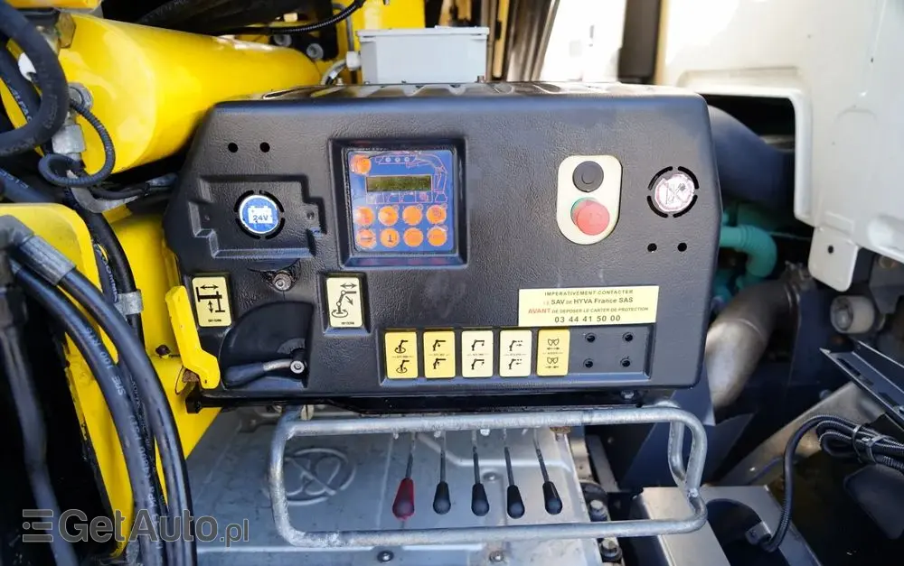 VOLVO FL 280 / 4X2 / SKRZYNIOWY 7,3 M / HDS  HYVA / PILOT / WIDŁY DO PALET  / ROTATOR / EURO 6 