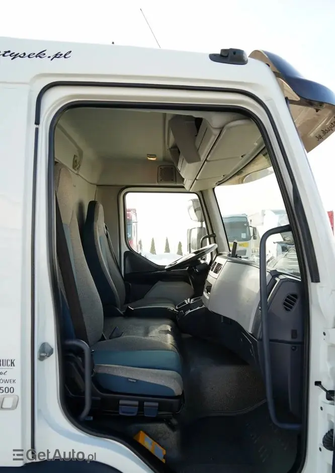 VOLVO FL 280 / 4X2 / SKRZYNIOWY 7,3 M / HDS  HYVA / PILOT / WIDŁY DO PALET  / ROTATOR / EURO 6 