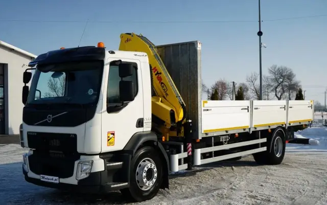 VOLVO FL 280 / 4X2 / SKRZYNIOWY 7,3 M / HDS  HYVA / PILOT / WIDŁY DO PALET  / ROTATOR / EURO 6 