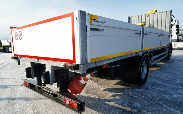 VOLVO FL 280 / 4X2 / SKRZYNIOWY 7,3 M / HDS  HYVA / PILOT / WIDŁY DO PALET  / ROTATOR / EURO 6 