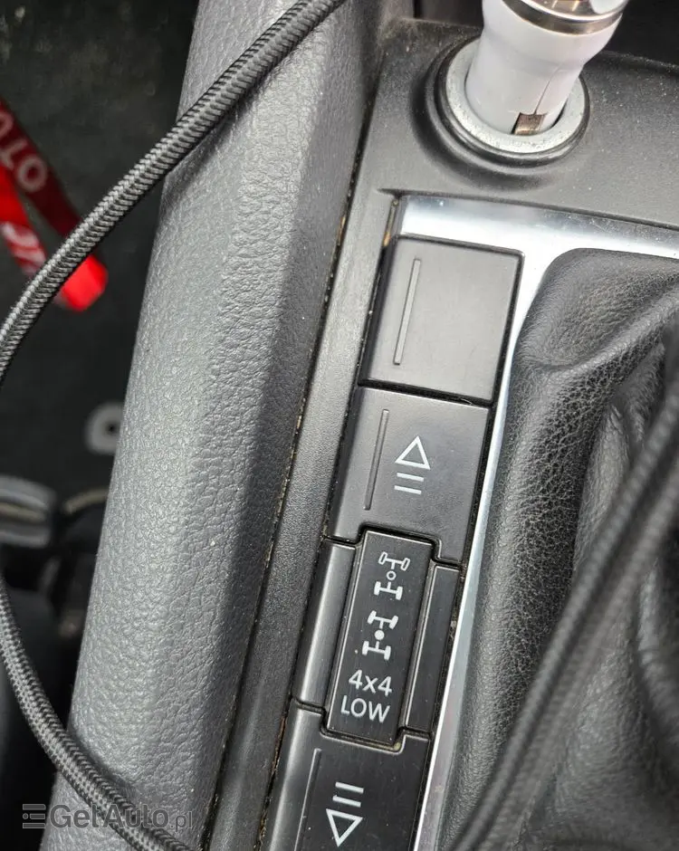 VOLKSWAGEN Amarok 2.0 BiTDI Highline