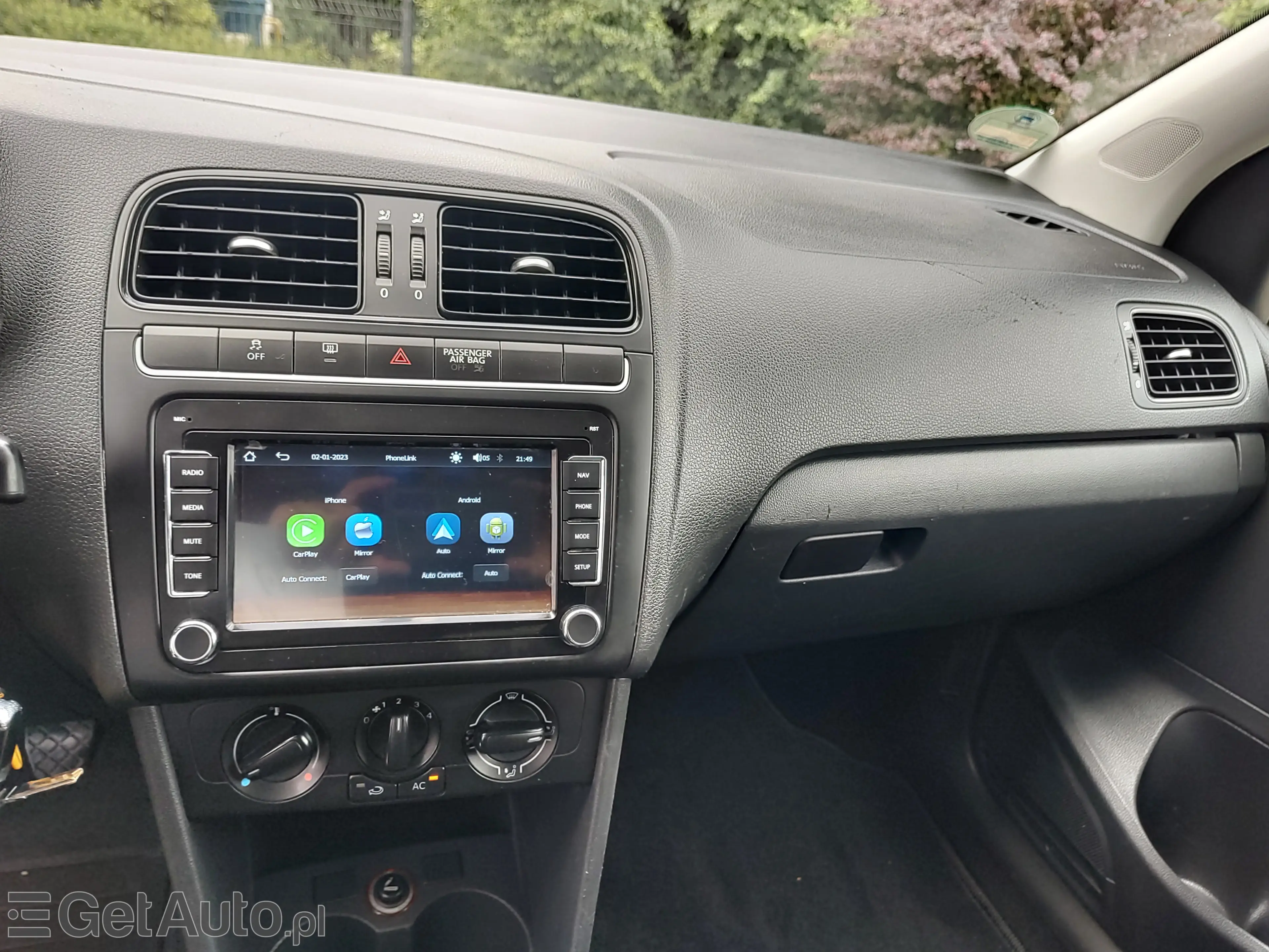 VOLKSWAGEN Polo Comfortline