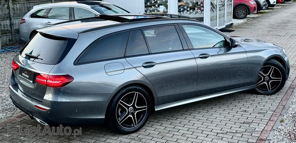 MERCEDES-BENZ Klasa E 200 AMG