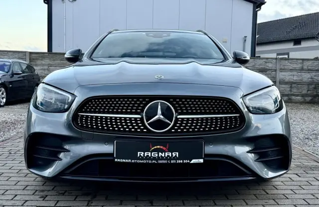MERCEDES-BENZ Klasa E 200 AMG