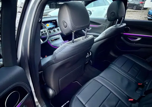 MERCEDES-BENZ Klasa E 200 AMG