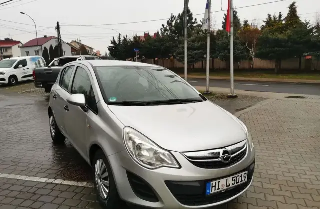 OPEL Corsa 