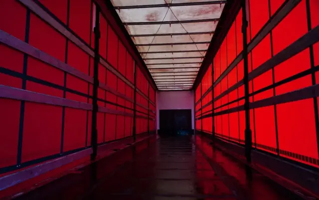 WIELTON FIRANKA STANDARD / MULDA DO STALI - 9 M / OŚ PODNOSZONA / SAF / 