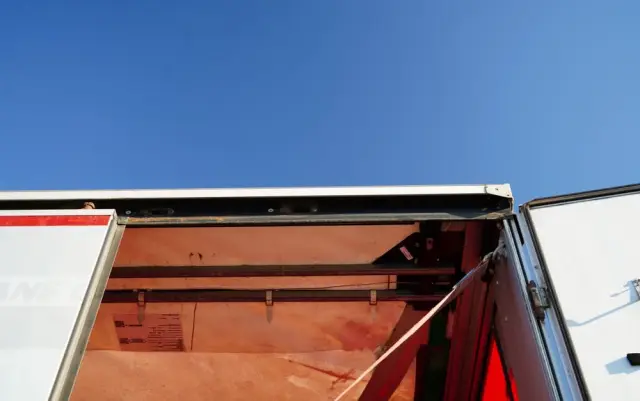 WIELTON FIRANKA STANDARD / MULDA DO STALI - 9 M / OŚ PODNOSZONA / SAF / 