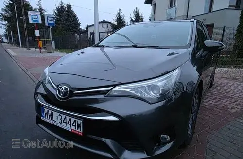 TOYOTA Avensis 