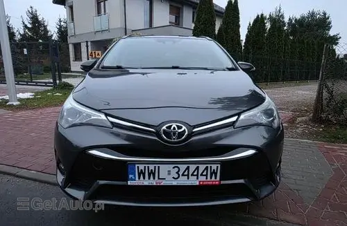 TOYOTA Avensis 
