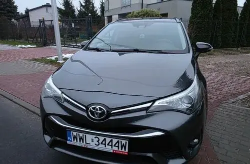 TOYOTA Avensis 