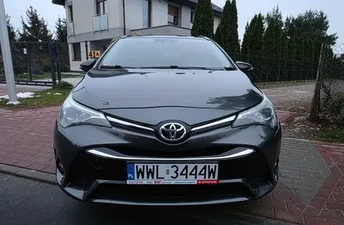 TOYOTA Avensis 