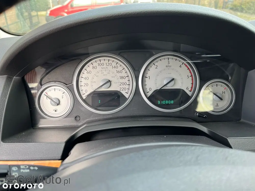 CHRYSLER Grand Voyager 2.8 CRD Automatik Limited