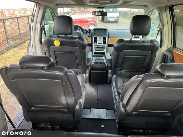 CHRYSLER Grand Voyager 2.8 CRD Automatik Limited