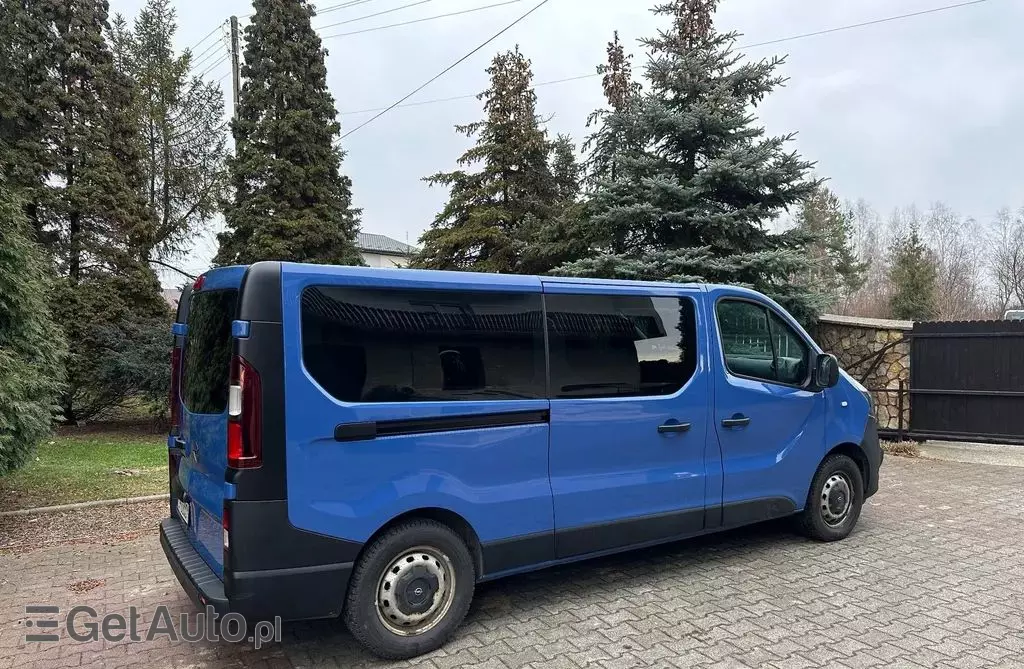 OPEL Vivaro 