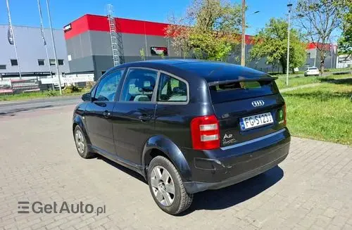 AUDI A2 