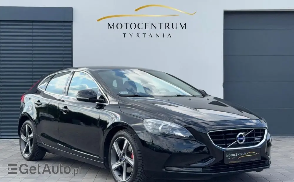 VOLVO V40 T4 Powershift R Design