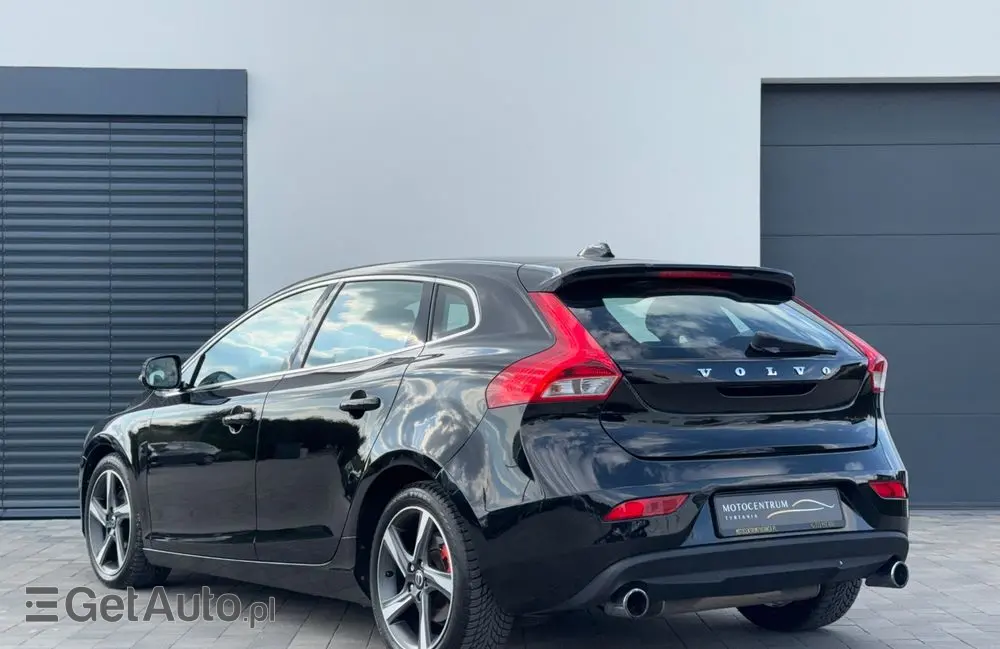 VOLVO V40 T4 Powershift R Design