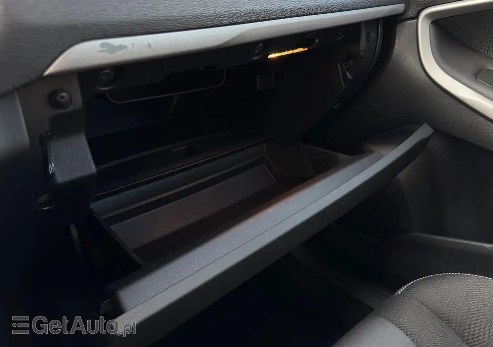VOLVO V40 T4 Powershift R Design