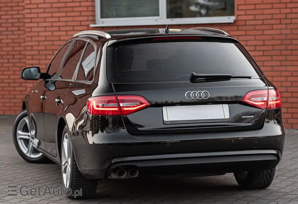 AUDI A4 Avant 2.0 TDI ultra S tronic sport