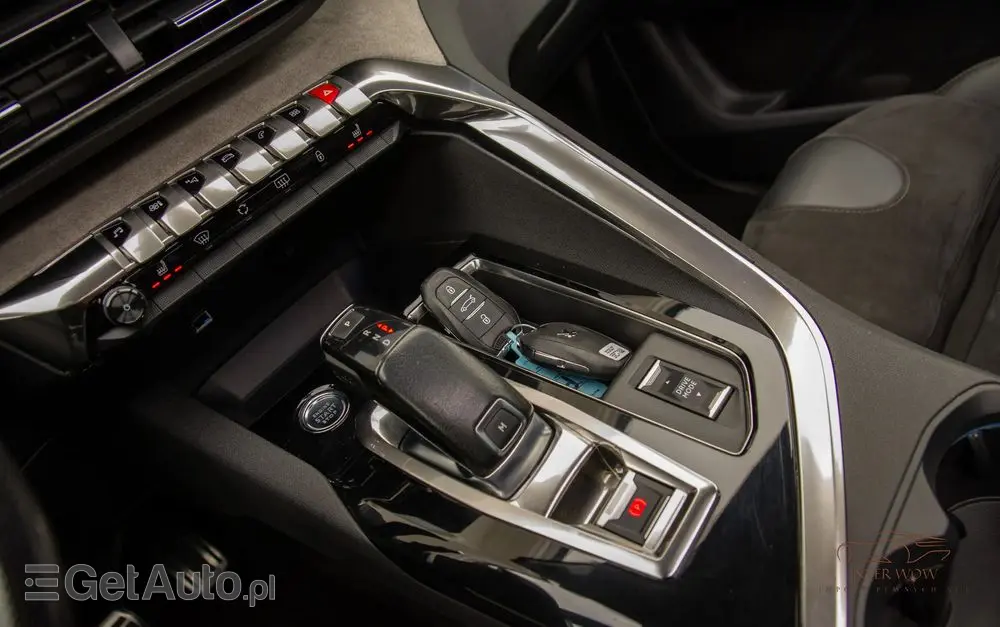 PEUGEOT 5008 2.0 BlueHDi GT Pack S&S EAT8