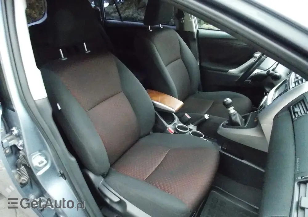 TOYOTA Verso 2.0 D-4D Sol plus