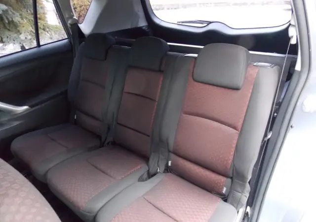 TOYOTA Verso 2.0 D-4D Sol plus