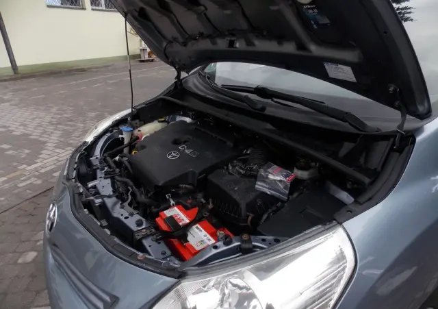 TOYOTA Verso 2.0 D-4D Sol plus