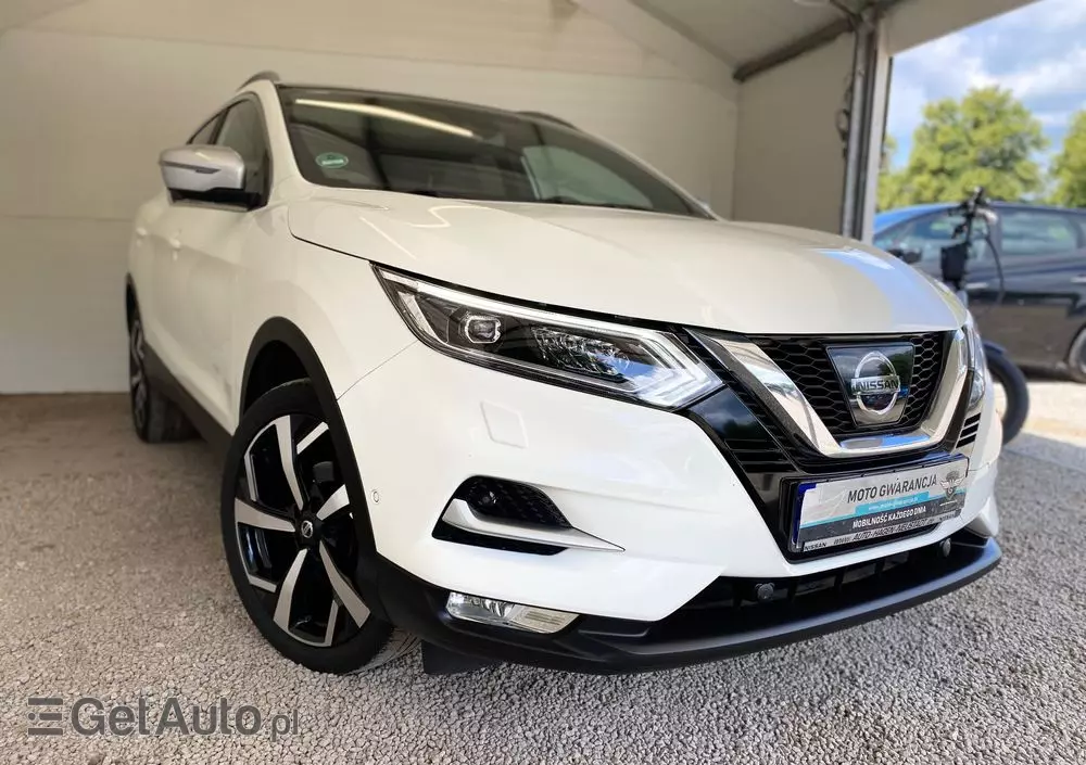 NISSAN Qashqai 1.2 DIG-T Tekna+