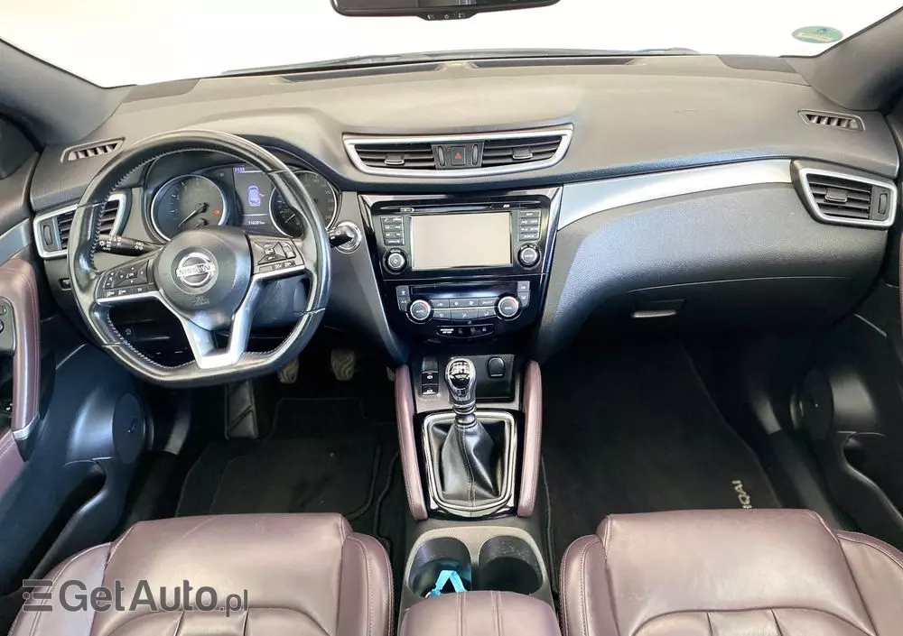 NISSAN Qashqai 1.2 DIG-T Tekna+