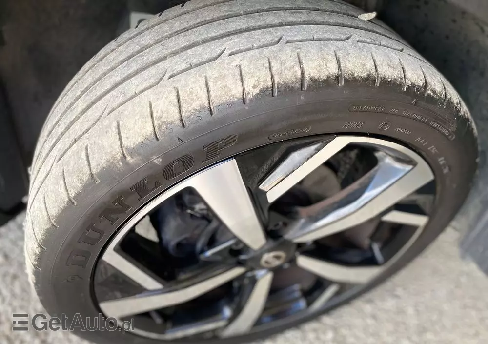 NISSAN Qashqai 1.2 DIG-T Tekna+