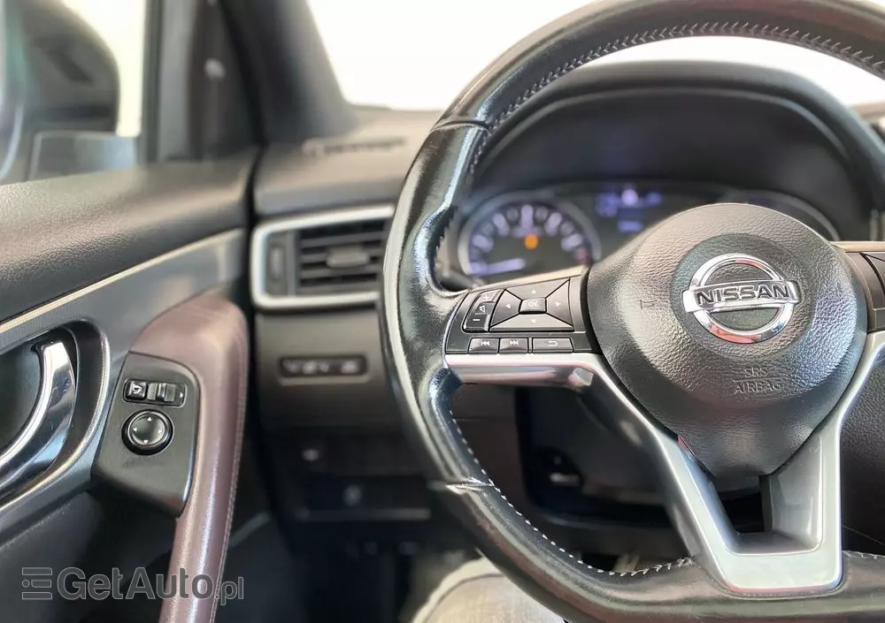 NISSAN Qashqai 1.2 DIG-T Tekna+