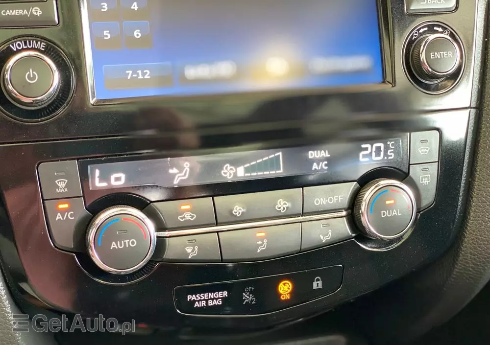 NISSAN Qashqai 1.2 DIG-T Tekna+