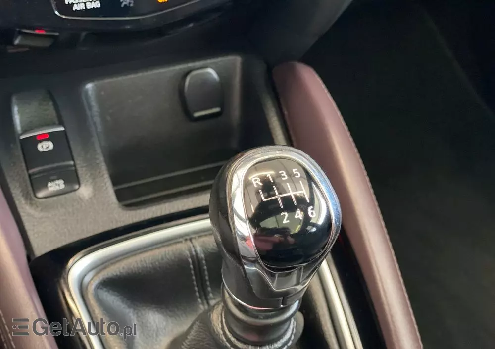 NISSAN Qashqai 1.2 DIG-T Tekna+