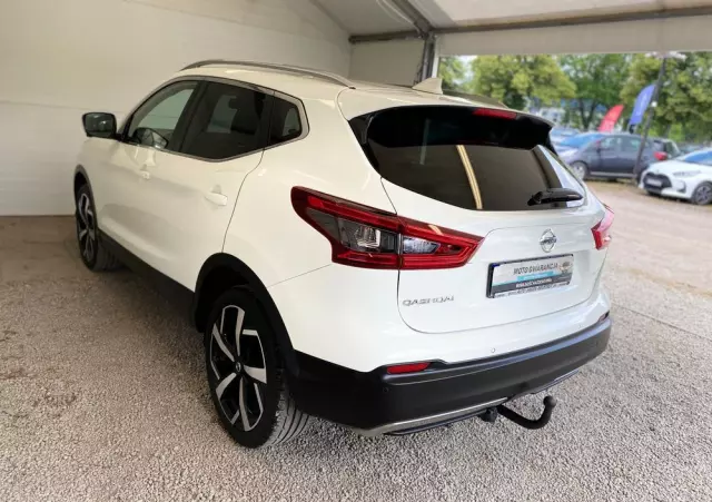 NISSAN Qashqai 1.2 DIG-T Tekna+