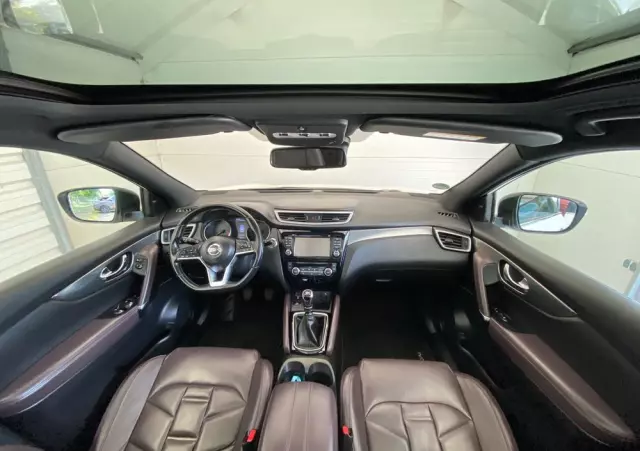 NISSAN Qashqai 1.2 DIG-T Tekna+