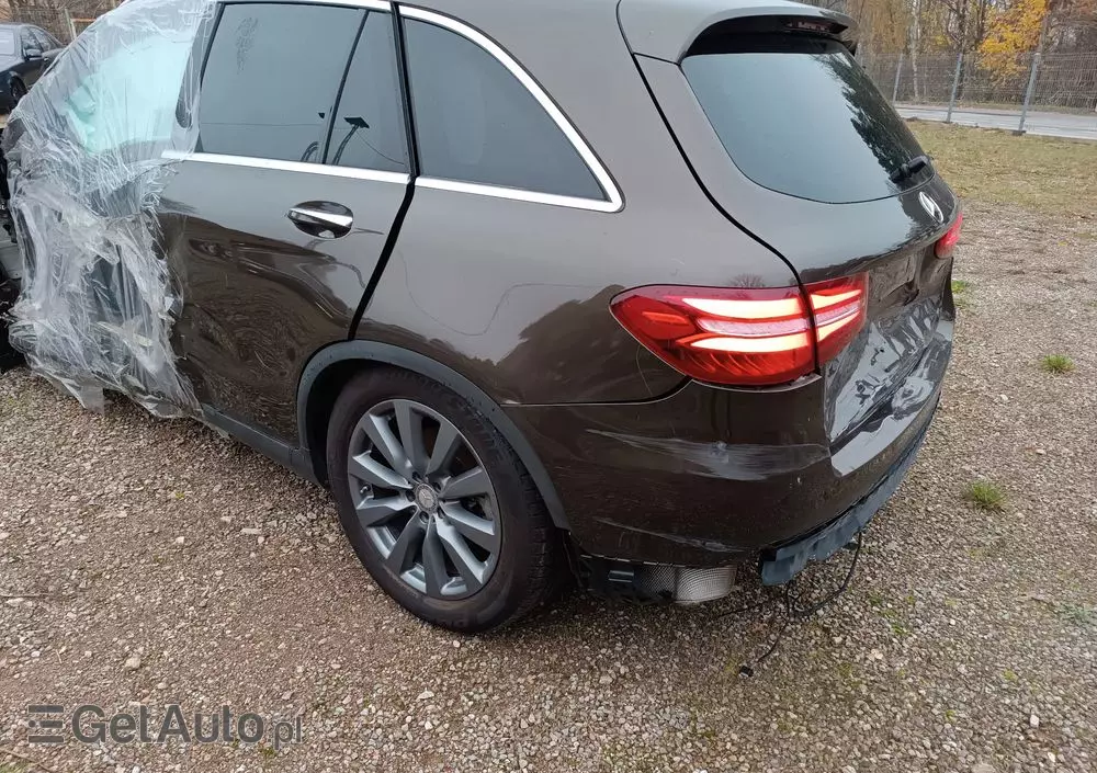 MERCEDES-BENZ GLC 250 d 4-Matic