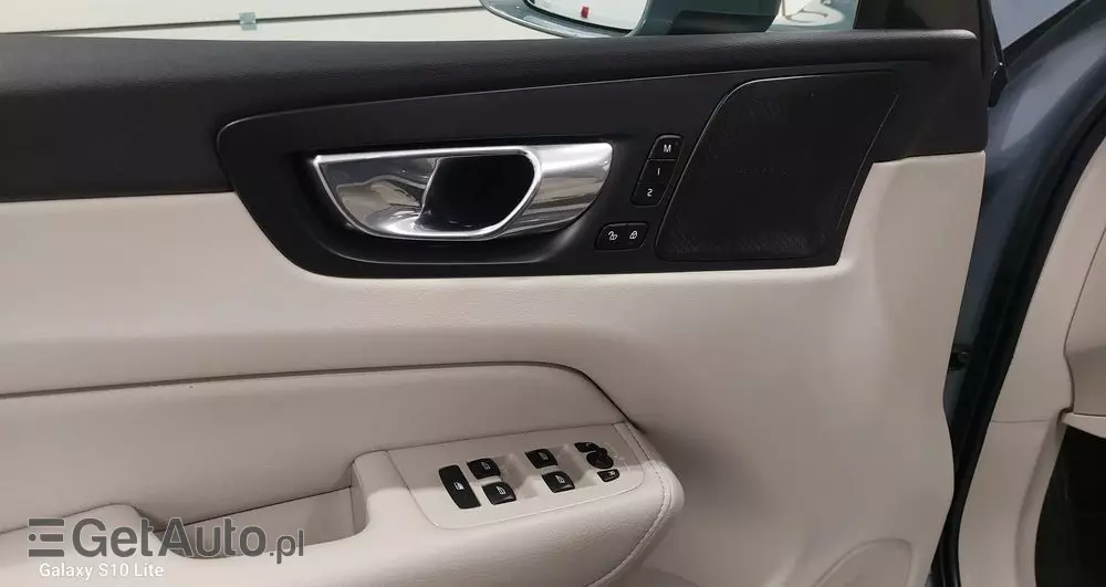 VOLVO XC 60 B4 D Geartronic Inscription