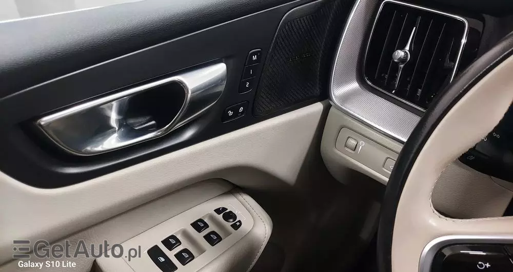 VOLVO XC 60 B4 D Geartronic Inscription