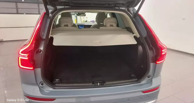 VOLVO XC 60 B4 D Geartronic Inscription