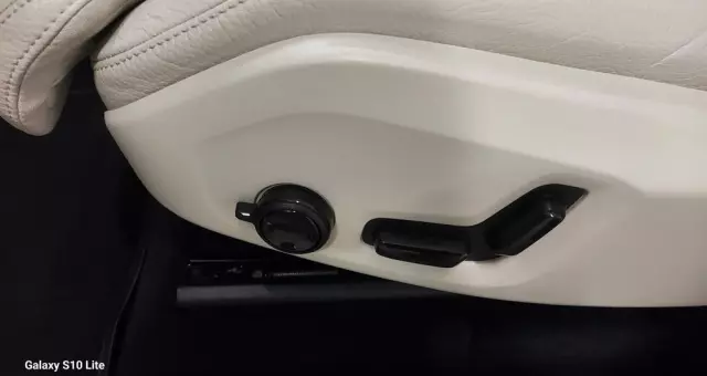 VOLVO XC 60 B4 D Geartronic Inscription