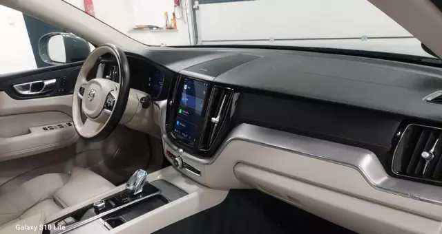 VOLVO XC 60 B4 D Geartronic Inscription