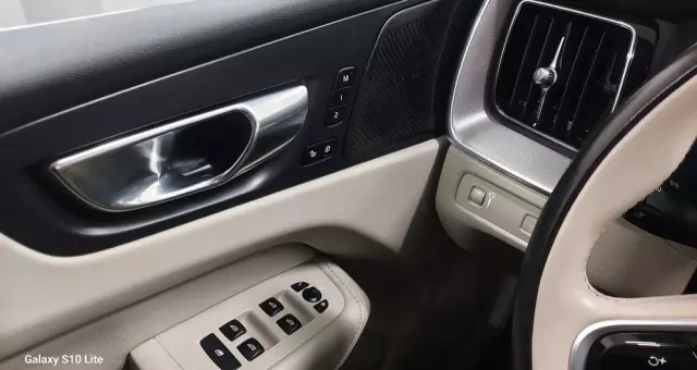 VOLVO XC 60 B4 D Geartronic Inscription