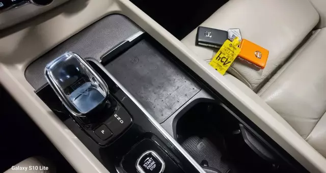 VOLVO XC 60 B4 D Geartronic Inscription