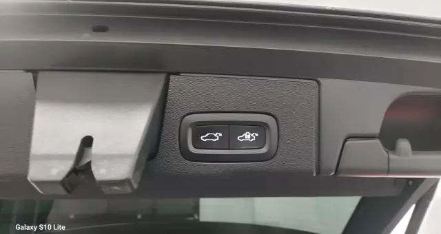 VOLVO XC 60 B4 D Geartronic Inscription