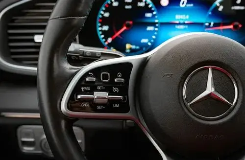 MERCEDES-BENZ GLE 