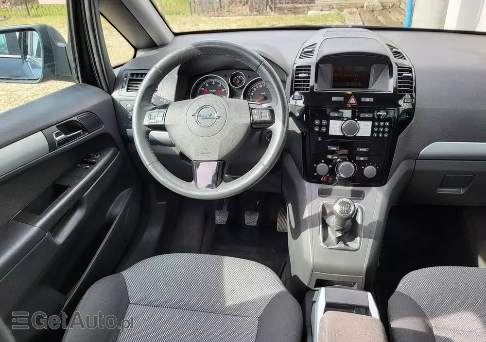 OPEL Zafira 