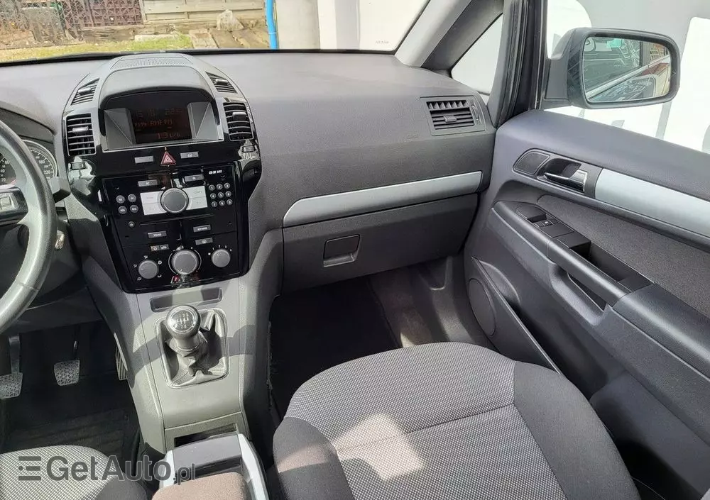 OPEL Zafira 